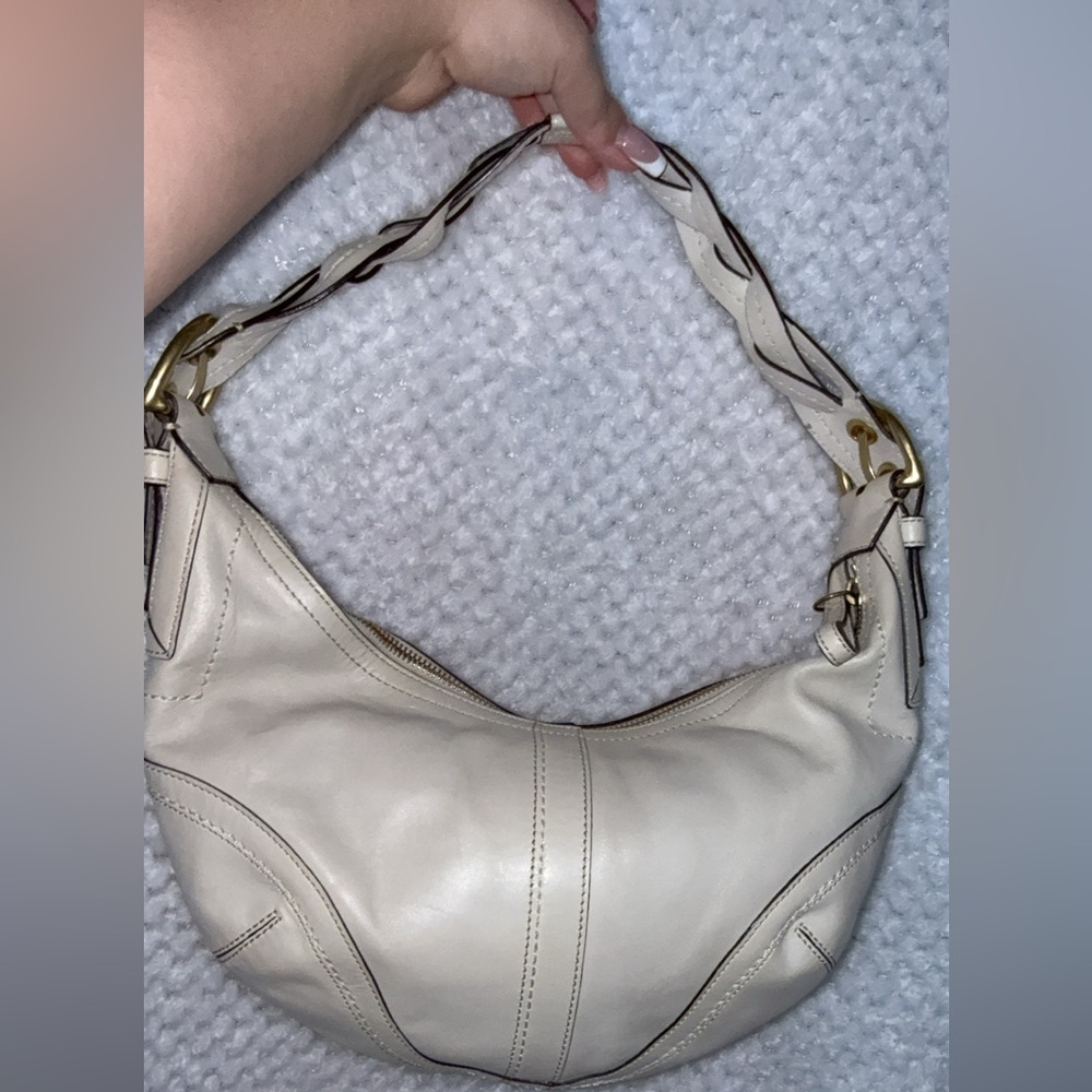 vintage Coach leather hobo shoulder bag